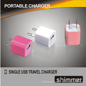 3rd-Generation Green Dot. USB Travel Charger